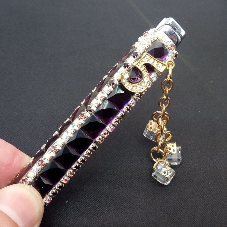 Bulk Fancycrystal Diamond Fancy Women Gift Smoking Accessories Cigar Cigarette Lighter Flame Refillable Butane Gas Lighters