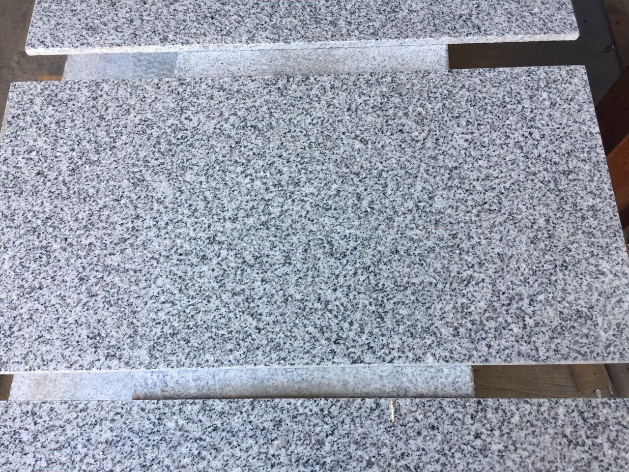 Wholesale Price G603 Light Grey Natural Granite Outdoor Floor Tiles