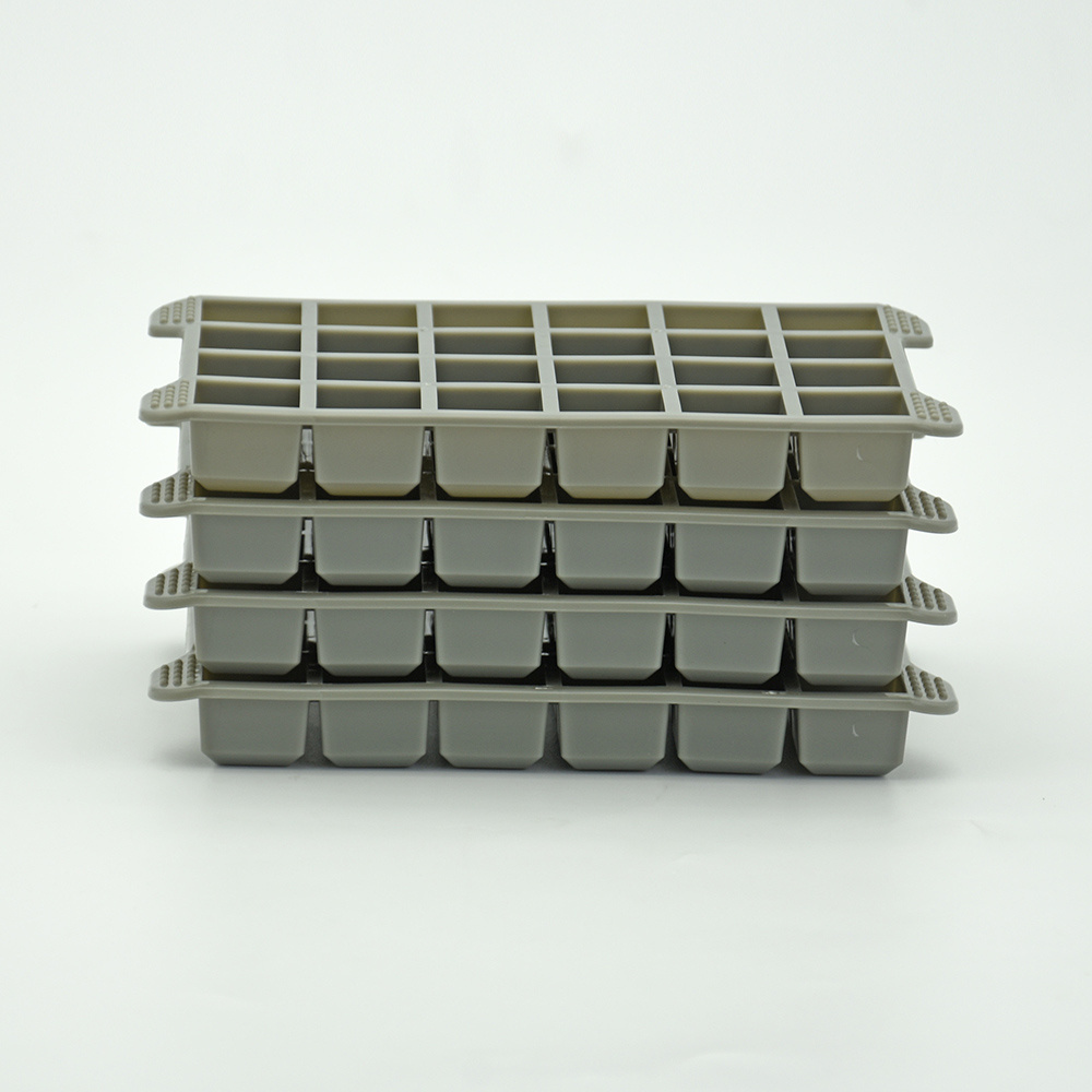 BPA free ice tray mold 24 cavity mini plastic ice cube mold with bin and scoop 1 Inch Square plastic  ice cube tray