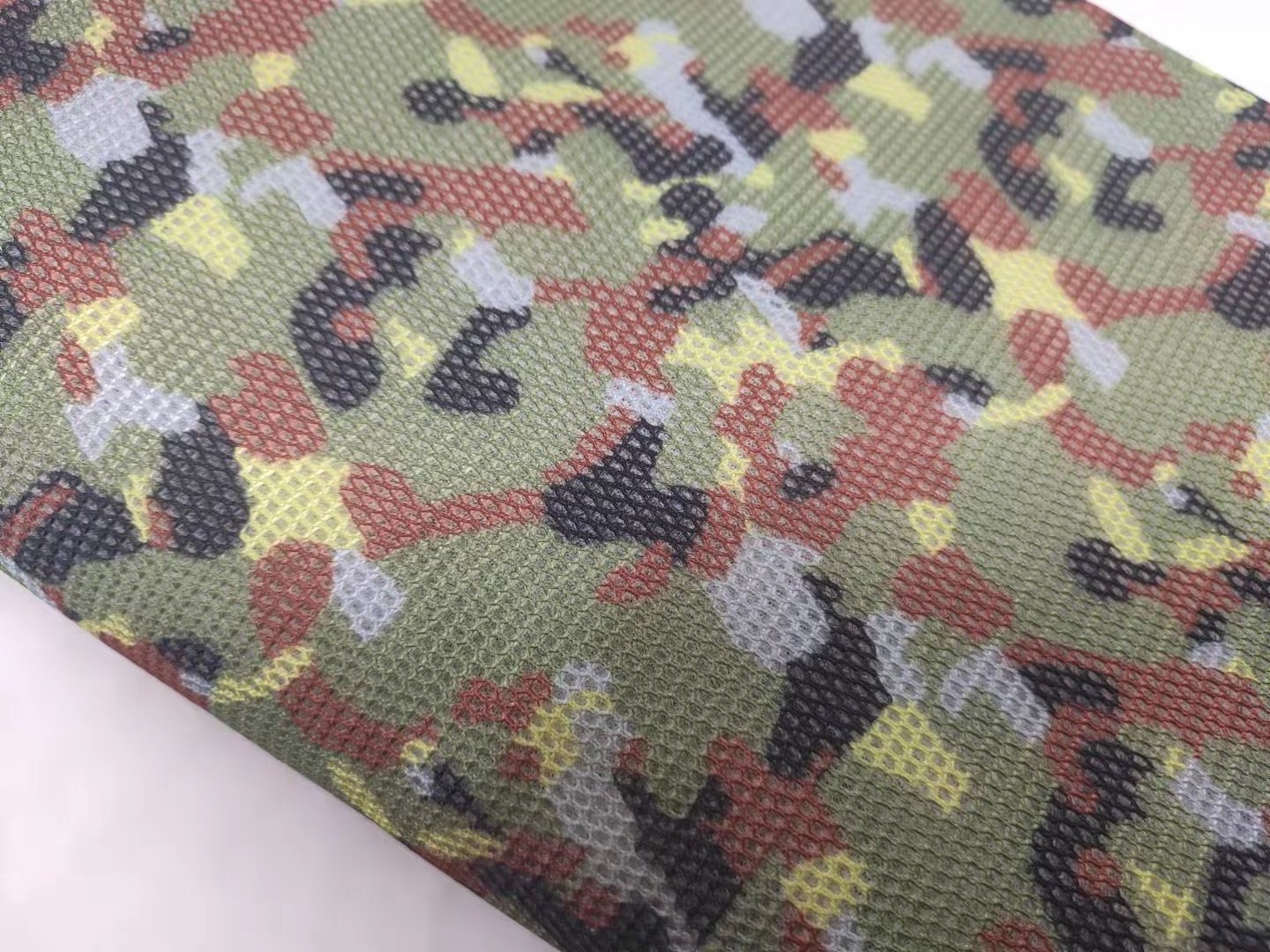 Breathable mesh 100% polyester camo embossed sandwich fabric Mesh shoe fabric Shoe stitch fabric