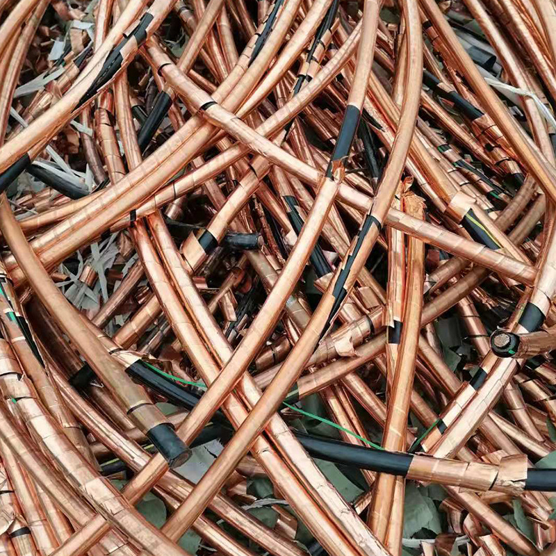 Scrap copper wire and copper are returned to Chinese factories with 99.99% high purity