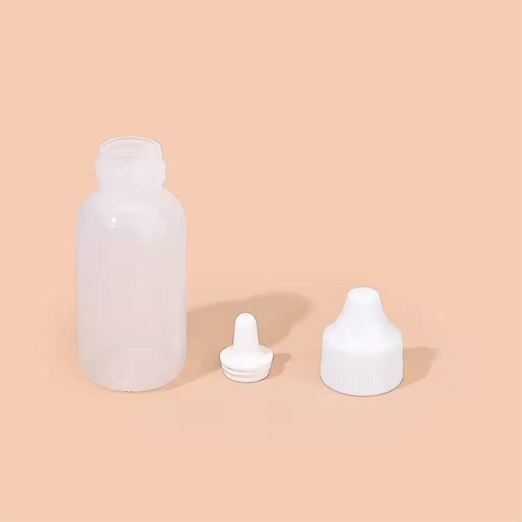 Factory direct sales 50ml 100ml 250ml LDPE Eye drop bottle Plastic Foundation Squeeze bottle Nail liquid oil glue bottle