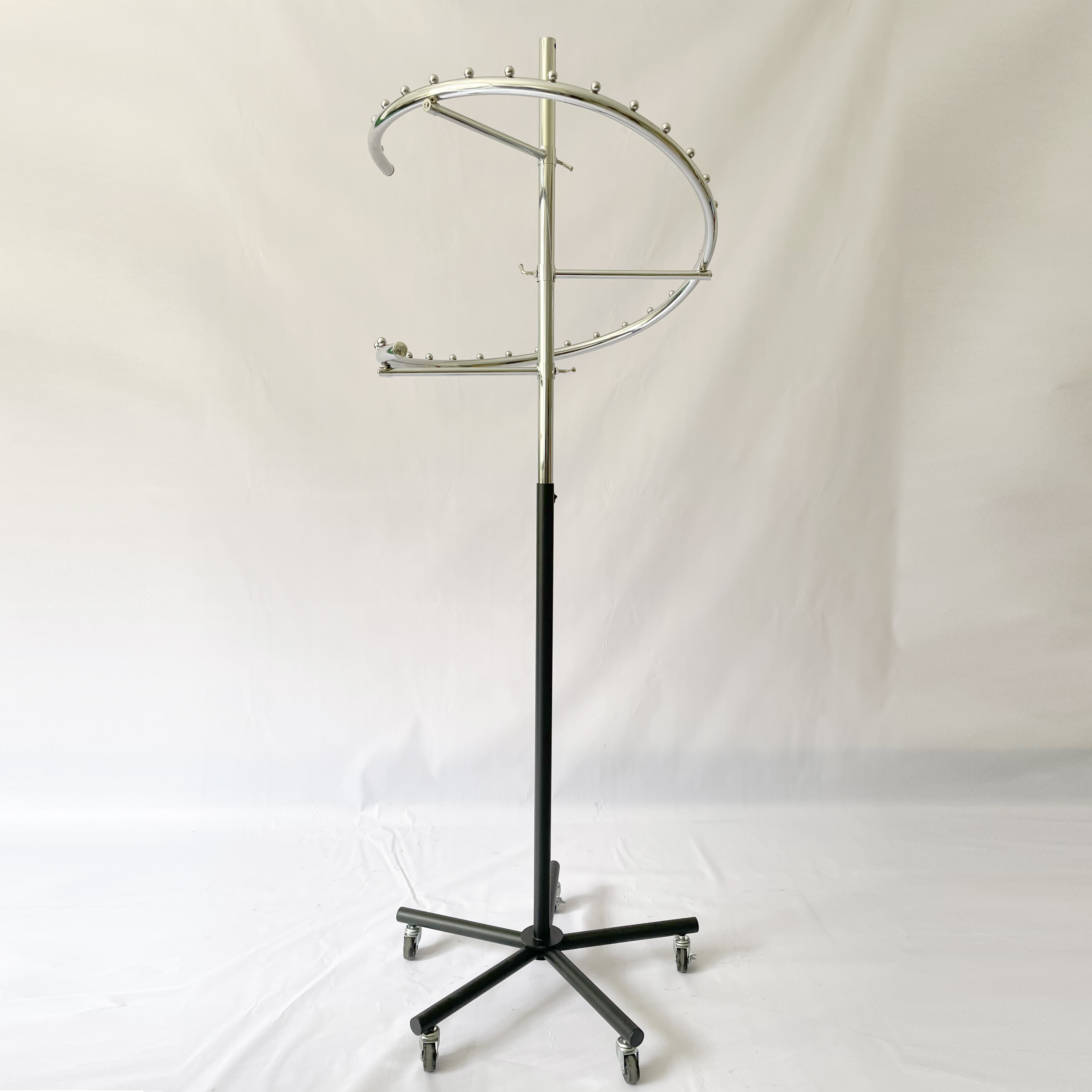 Fashion Rotatable Spiral Garment Display Rail S-shape Clothing Rack