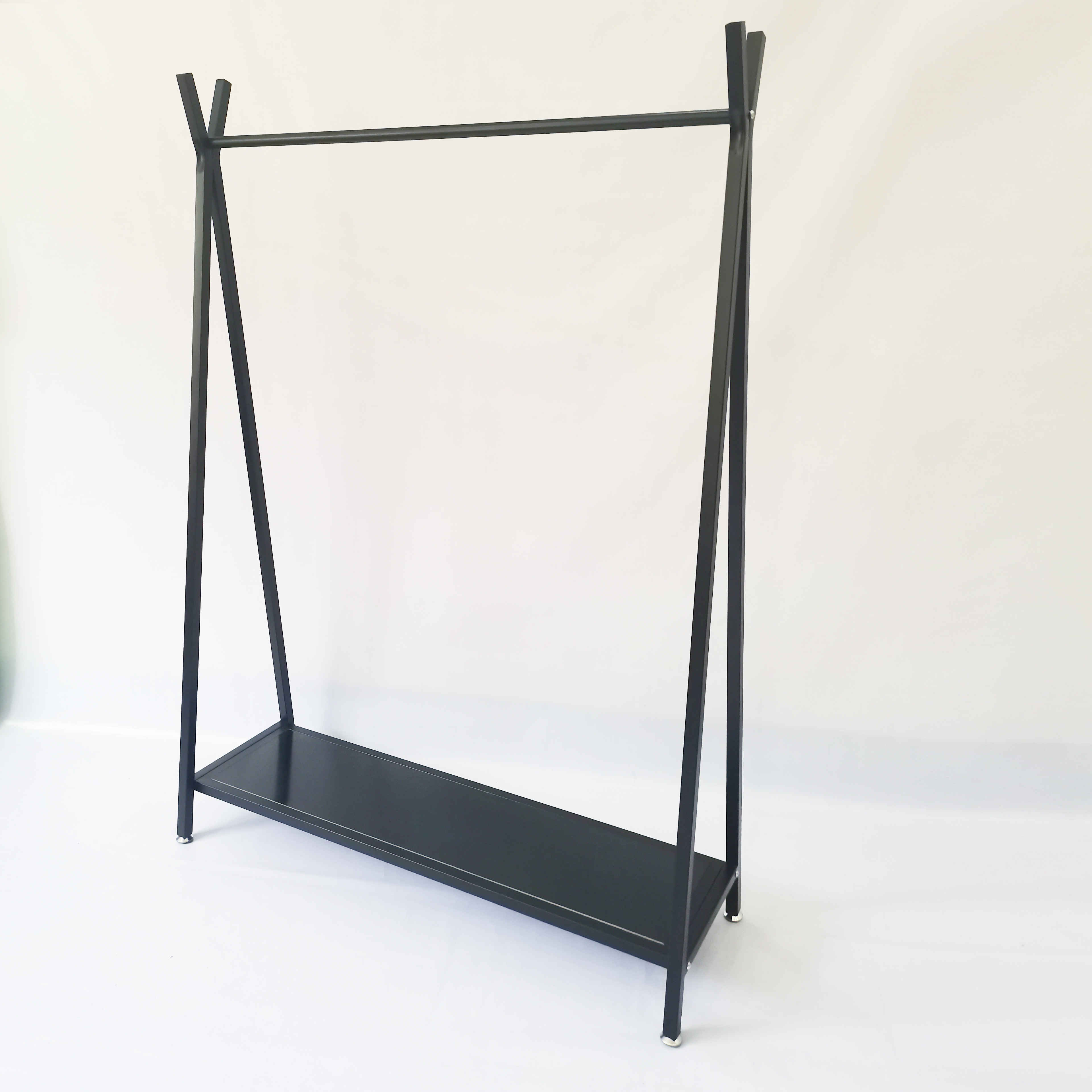 Simple Black Garment Rack  Ready to Ship Clothes Rack with Black Shelf