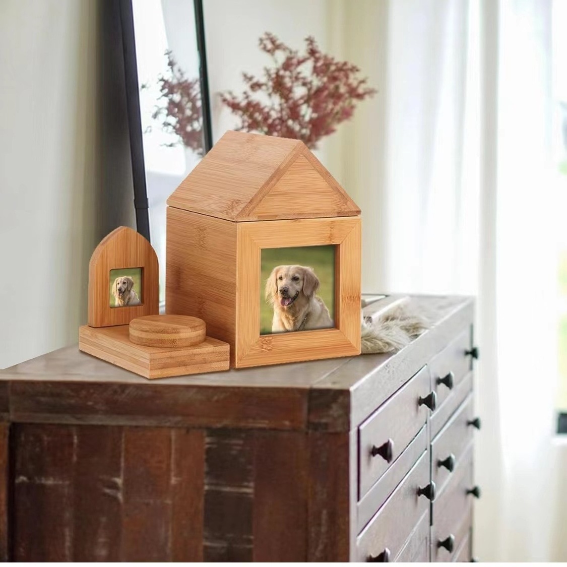 Wholesale funeral supplies cremation memorable urns House-Shaped for pet ashes photo frame pet memorial urns