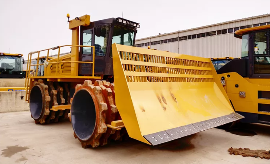 China XCM G XH233J new compression garbage compactor truck with cheap price for sale