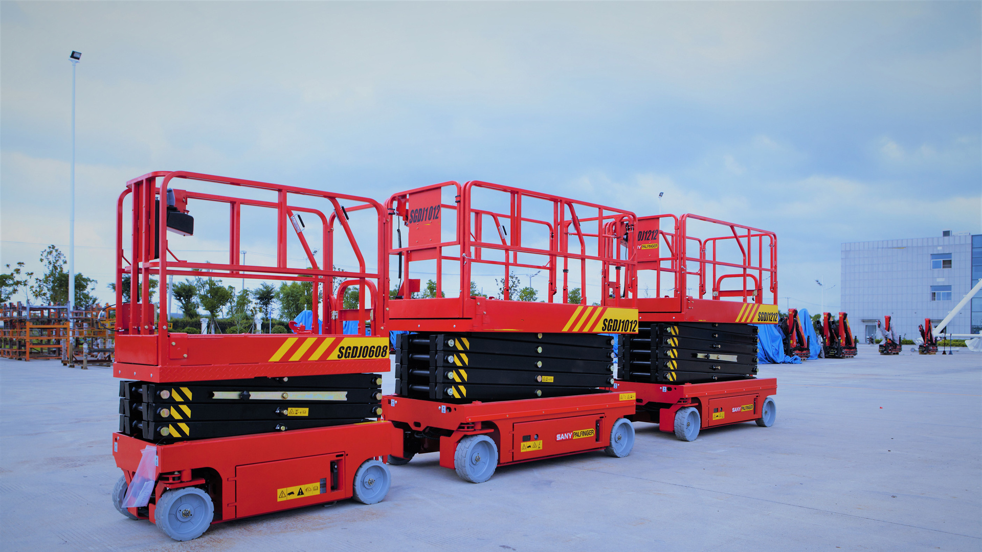 Popular SPP1012H mobile electric hydraulic scissor lift scaffolding