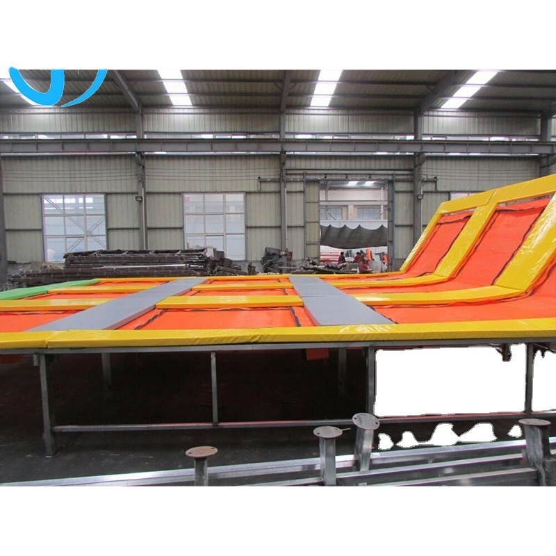 Amusement park trampoline equipments, kids and adults jumping trampoline park