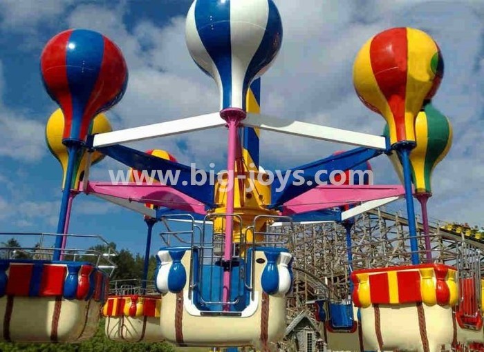 Mobile amusement park rides attractive samba balloon with trailer