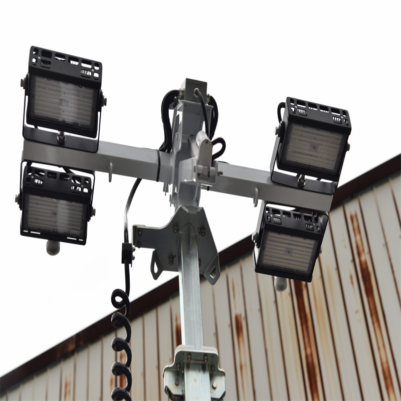 adjustable height high-capacity batteries solar-powered trailer mounted LED lighting tower