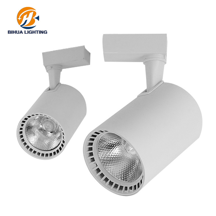 Good Design Surface Mounted Adjustable Indoor Lighting 10w 20w 30w Led Track Spotlight