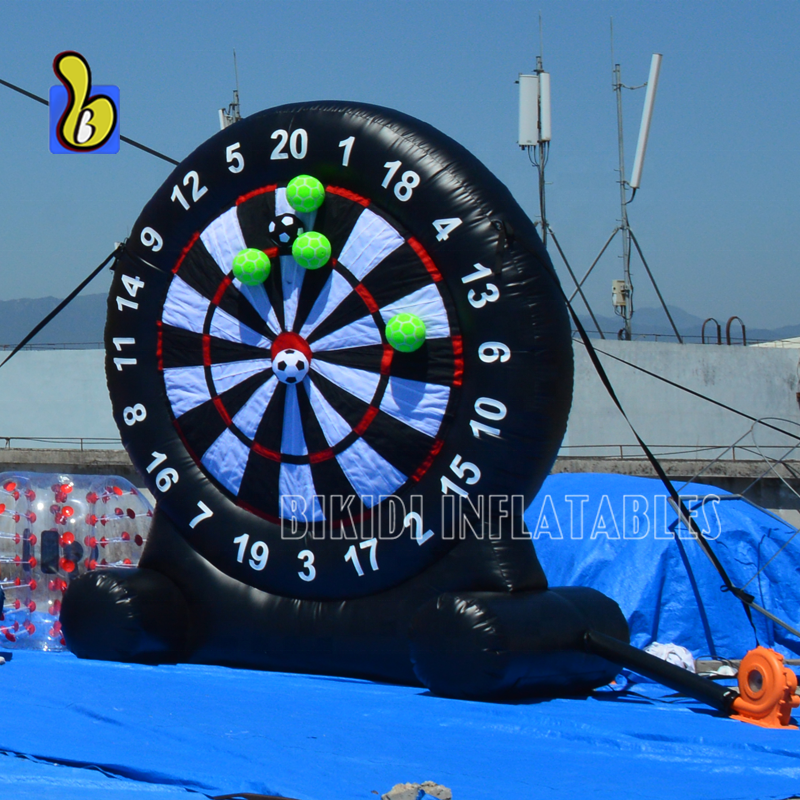 Outdoor Inflatable Soccer Darts Board With 6pcs Ball For Sports Game