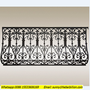 2016 new ornamental iron balcony fence grill design