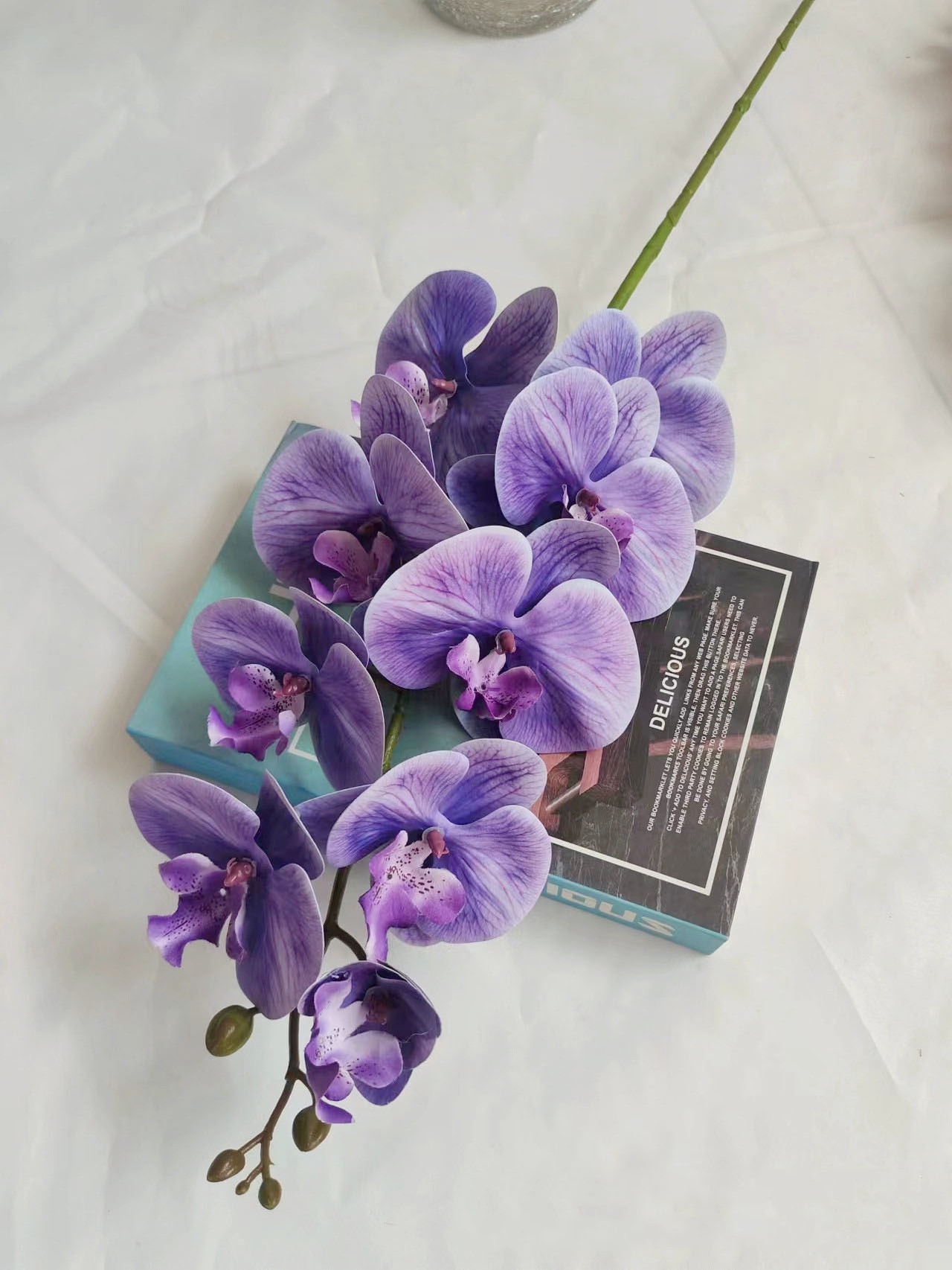 Eco-friendly Natural real Touch Latex Large hand-feel Phalaenopsis Moth orchid In Bulk Silk Stem Decorative Flowers