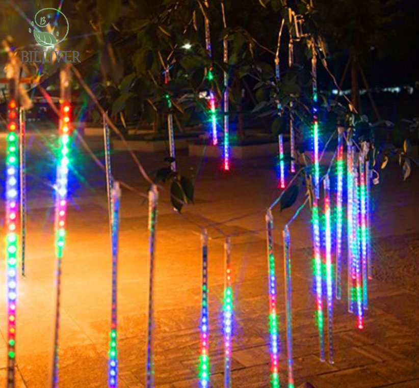 Waterproof LED Meteor Shower Rain Lights Solar Icicle Falling Rain Lights Holiday Tubes Meteor Icicle String Lights Tree