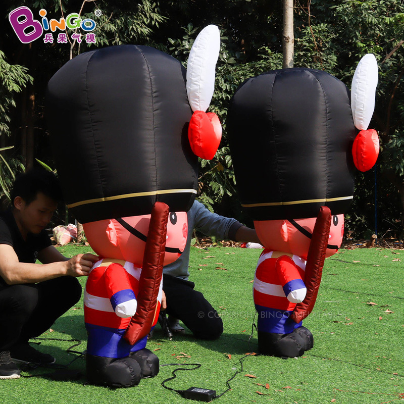 Personalized 3 Meters Height Event Outdoor Inflatable Giant Soldier for Decoration Toys BG-C0500