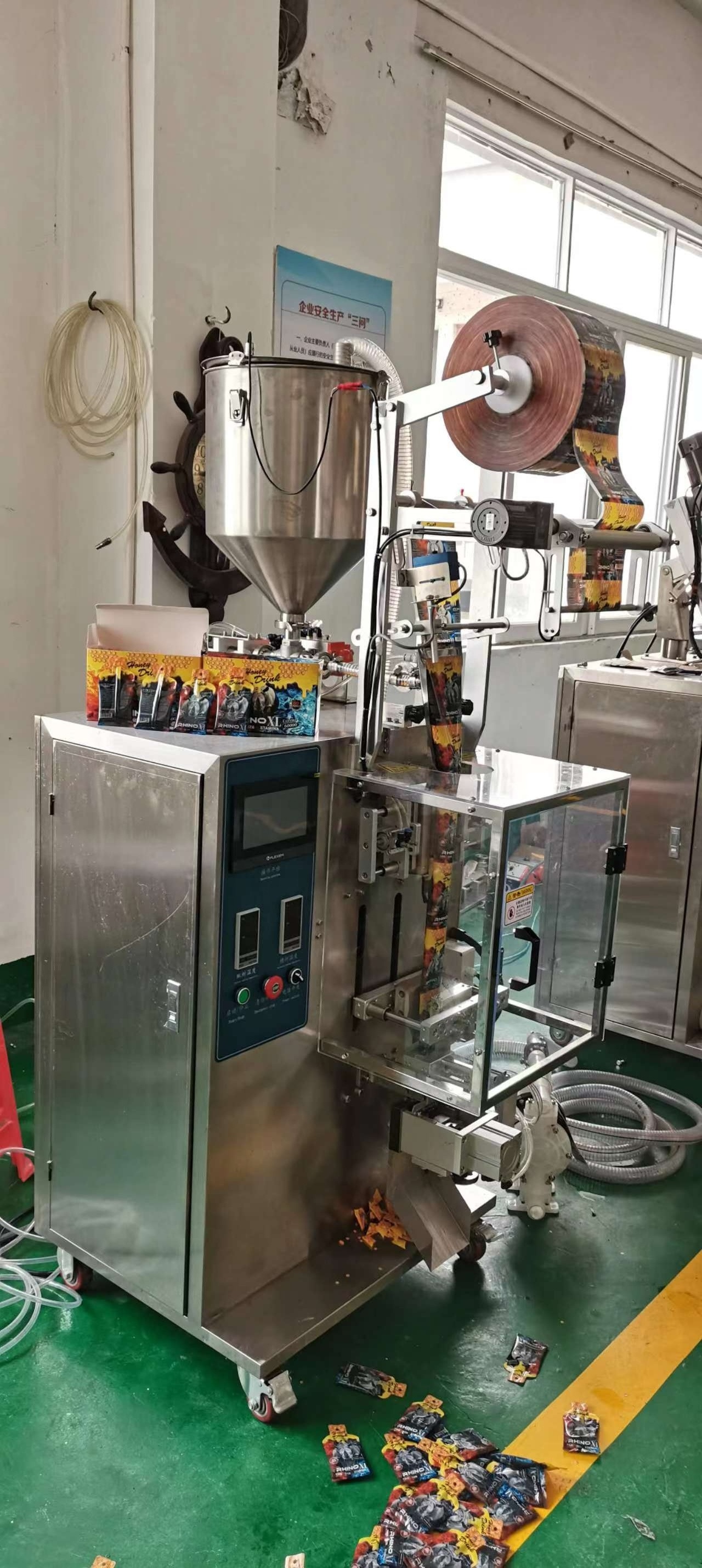 Most Popular Irregular Shaped Small Liquid Paste and Gel Packaging Machine  Dishwashing Liquid Sachet Packing Machine