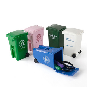 Custom Logo Mini Garbage Trash Bin Can Plastic Recycle Bin Pencil Pen Holder with Wheels