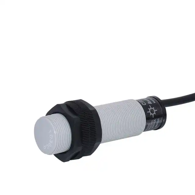 Anti interference material level sensor Cylindrical Capacitive Proximity Switch   15mm Or 8mm Sensing Distance