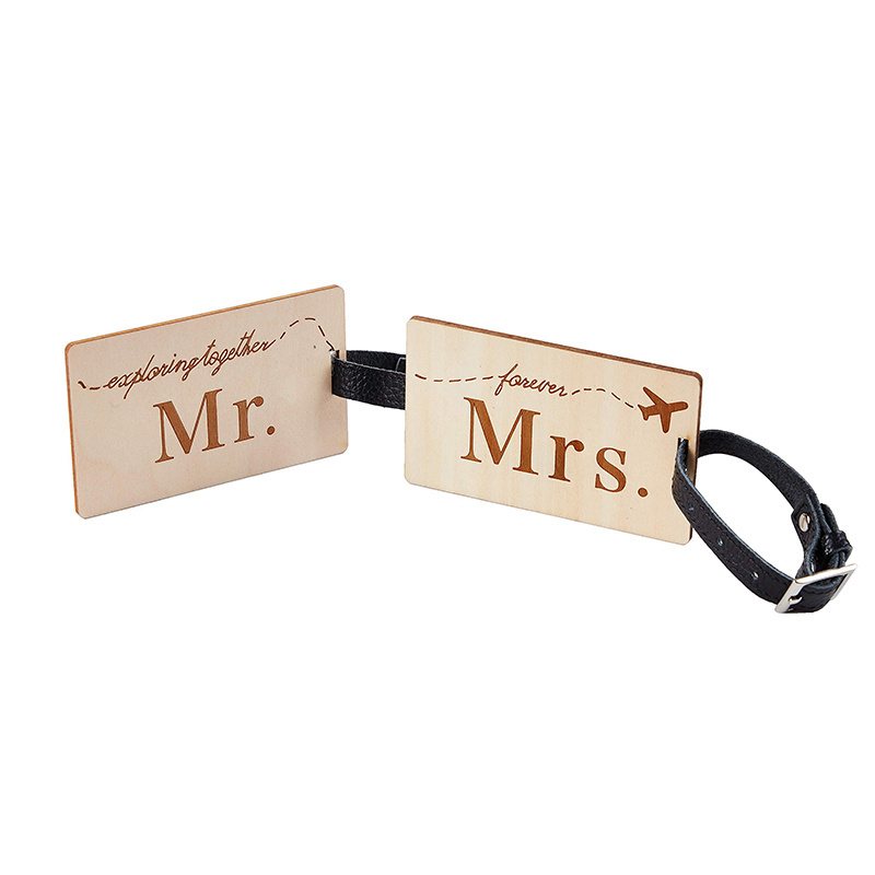 Custom Logo Shape Eco Friendly Souvenir Wood Wedding Travel Gift Cute Couples Gift Mr Mrs Honeymoon Wooden Luggage Tags