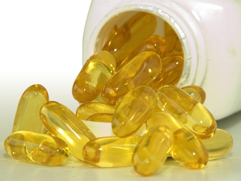 Food supplements vitamin d3 liquid omega 3 salmon fish oil softgel in bulk halal fish oil capsules