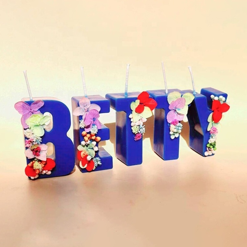 Hot sell wholesale scented soy candle with flowers decorate aromatherapy rectangle letter shape candles