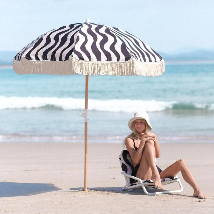 Customize 6ft 7ft Portable Wood Pole Fringed Outdoor Travel UV Beach Umbrella, Wind Resistant Tilting Big Sand Yard Sun Parasol