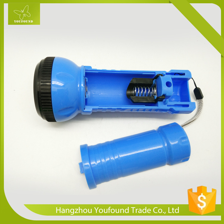 YW-02 1 D or 3 AA Dry Battery LED Torch Small Plastic LED Flashlight