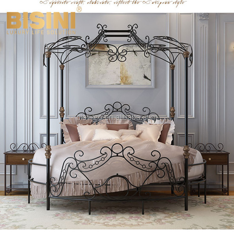 French Style Retro Nordic Princess Metal Frame Hotel Round Double Iron Bed with Canopy Bedroom Furniture