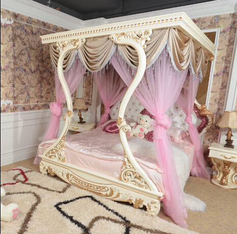 Bisini Luxury Furniture, Italian Classical Hand Carved Wooden Princess Bed, Luxury Upholstered Canopy Bed