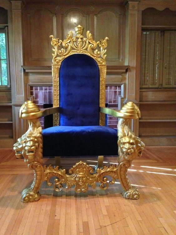 Royal Lion Arm Chair, Golden King Chair