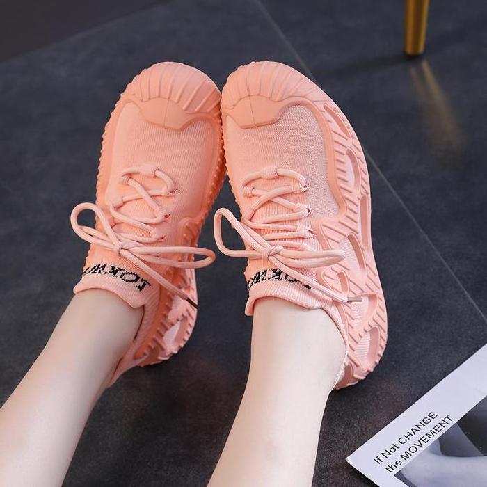 Women's Coconut Shoes 2023 Spring/Autumn Fitness Breathable Popular Octopus Volcanic Socks Athletic Shoes