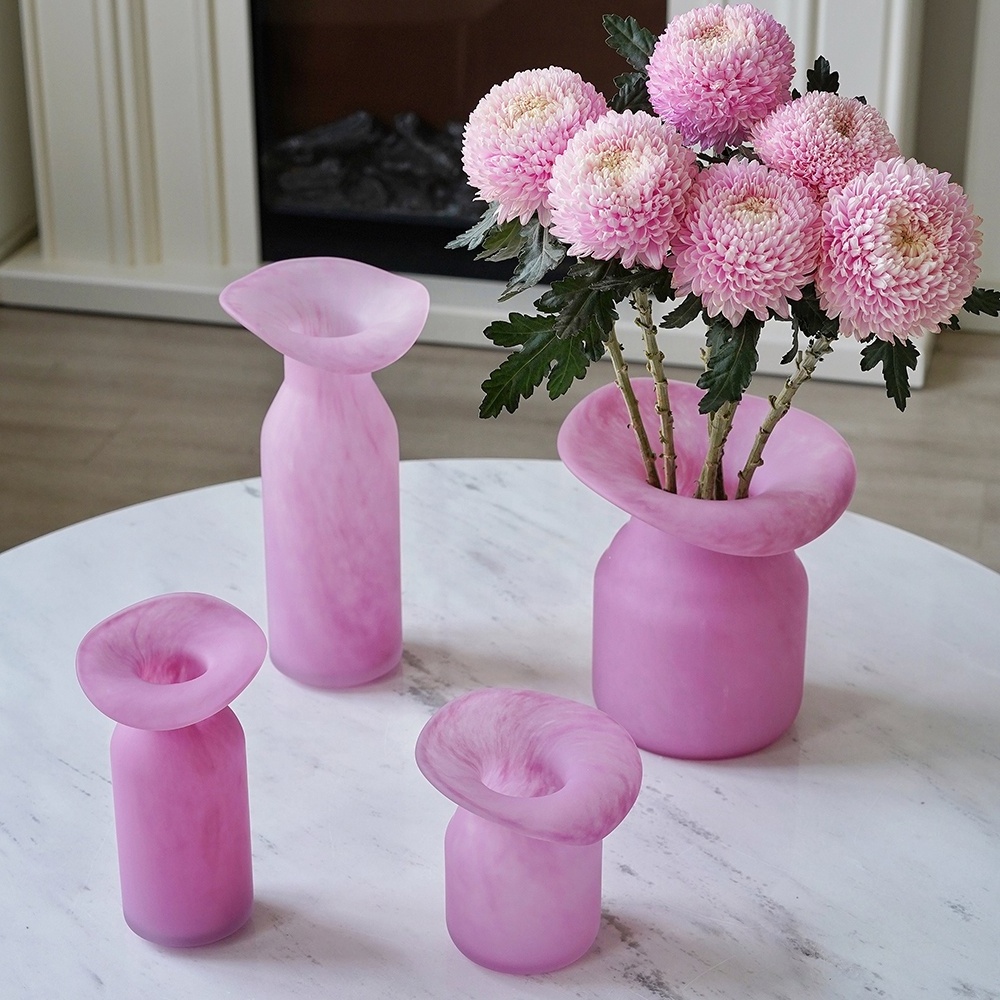 Bixuan Handblown Solid Color Glass Flower Arrangement Vase Ripple Rim Bright Pink Opal Color Glass Table Decor Centerpiece Vases