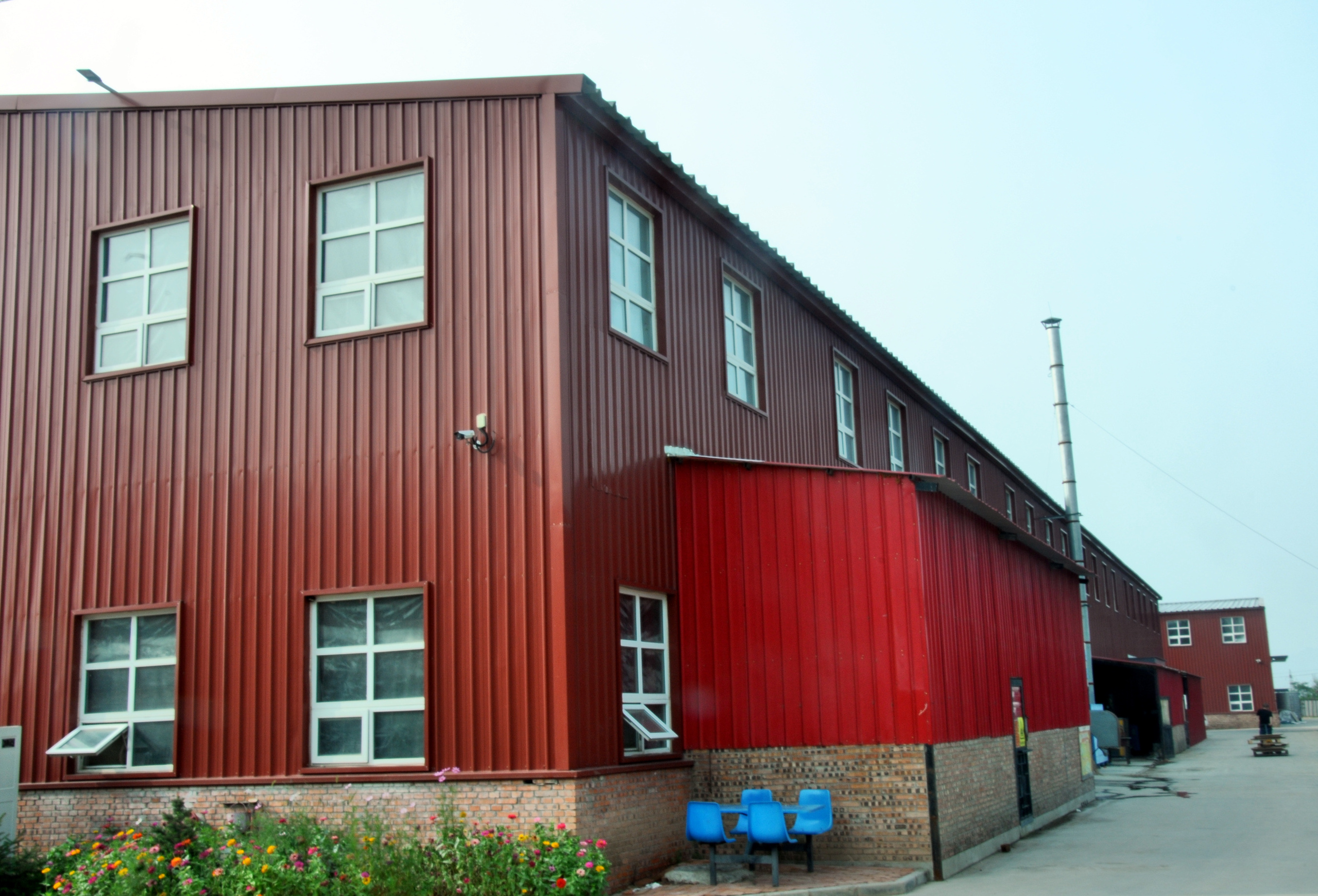 Cheap Prefabricated Industrial steel structure warehouse shop apartment building for sale