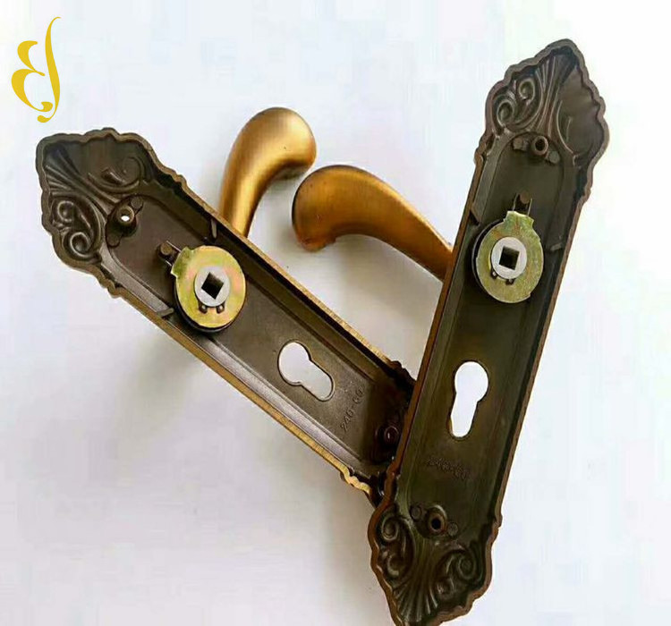 Newest Zinc Die Casting Manual Villa Main Door Lock With Patent