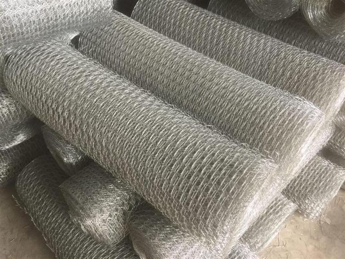 Hot selling gabion mesh woven hexagonal mesh multi-purpose protective net