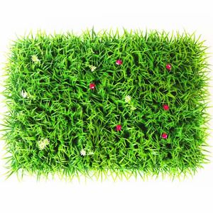 Artificial Ivy Fence Screening 1.5mm Outside Hedge Plant Decoration Plastic Leaves Wall Plastic Grass Green Wall for Decor