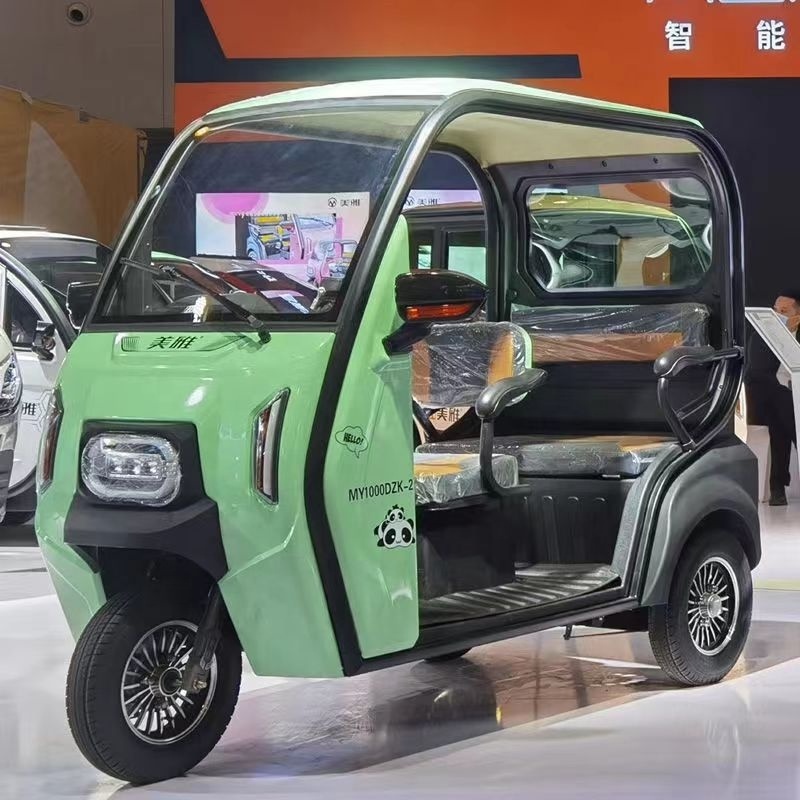 Fulike Customized color 4 Wheel Electric Car 1000w enclosed 4 wheel electric trike car