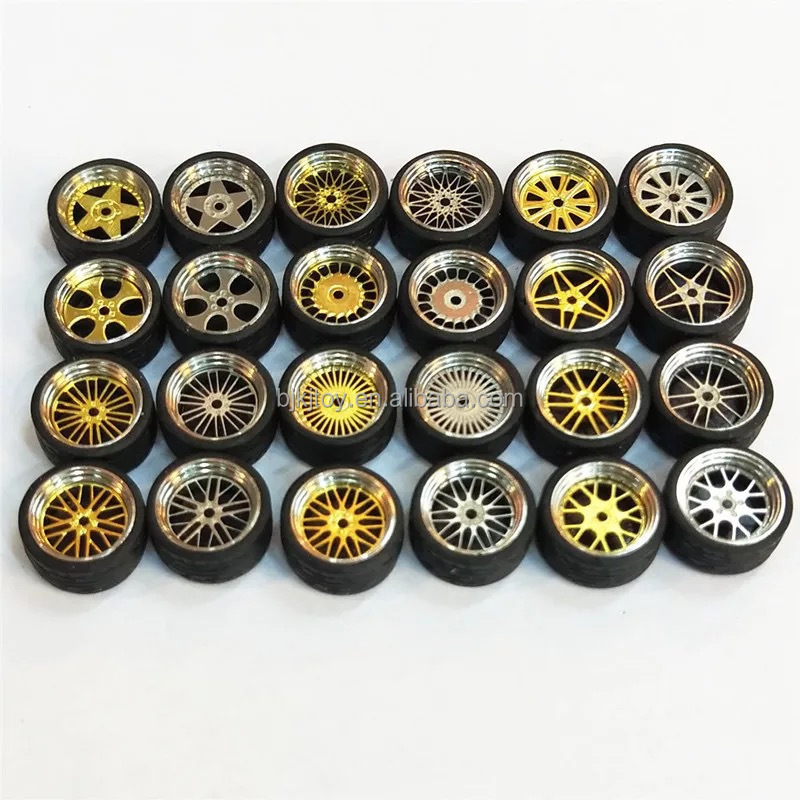 1/64 Scale Alloy Car Model Custom Wheels Rubber Tires with Brake Caliper Simulation Wheel Hub