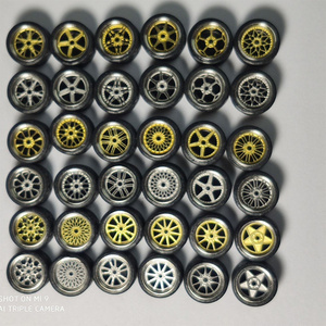 10mm 1/64 car model modified alloy wheels alloy wheel hub rubber tires suitable for Dormeca