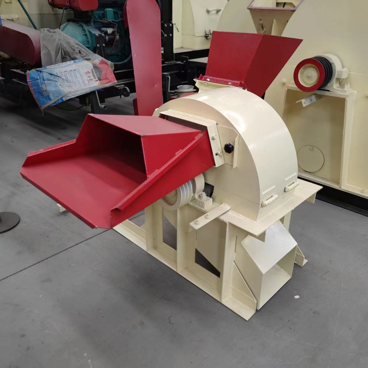 wood crusher machine shredder cs1200 wood crusher machine blower wood crusher hp disele