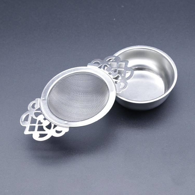 Stainless steel tea strainer/tea infuser