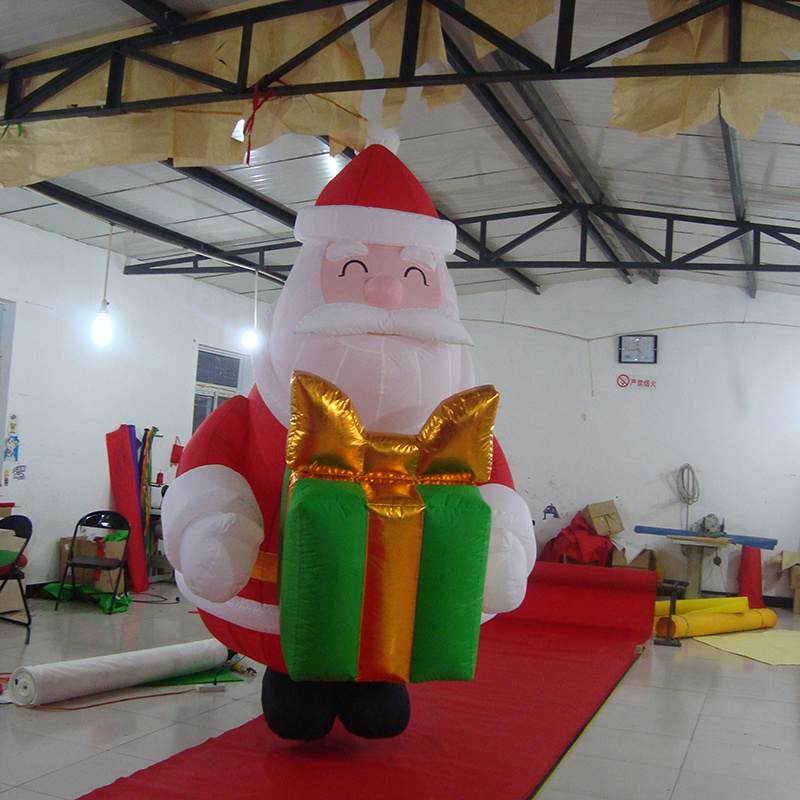 Bestselling Giant customized inflatable Santa Claus advertising characters inflatable Christmas man in various shapes on sale