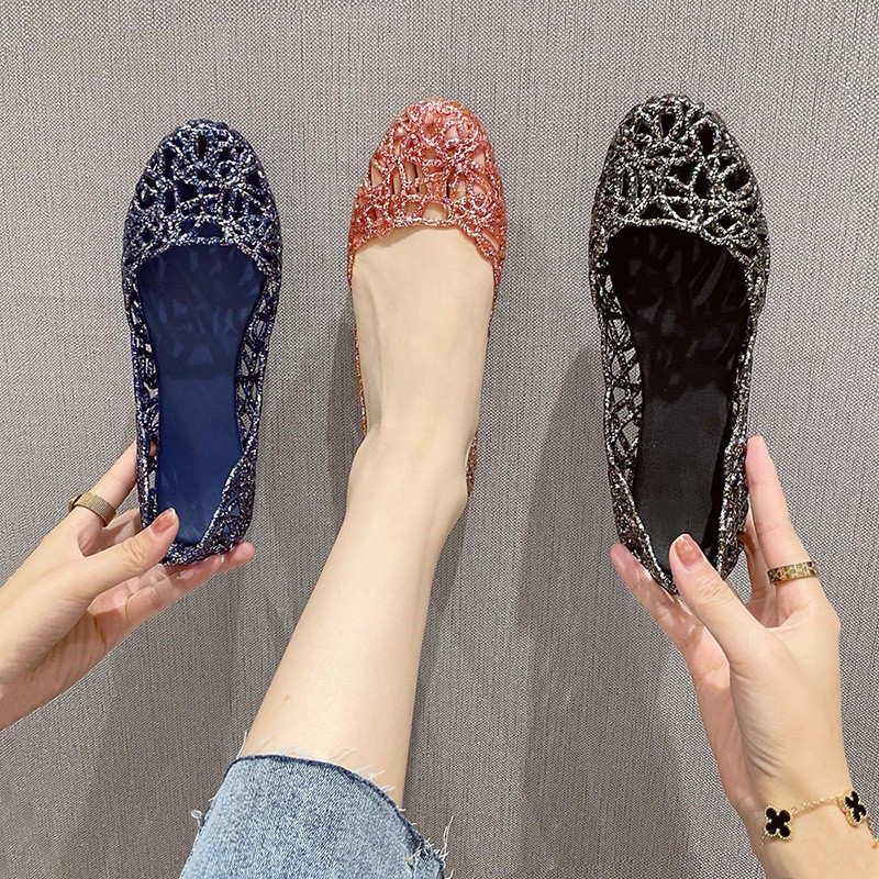 Plastic Sandals Women's Summer Hollow Glittering Powder Flat Bottom Beach Shoes Holiday Anti-Skid Hole Jelly Sandals