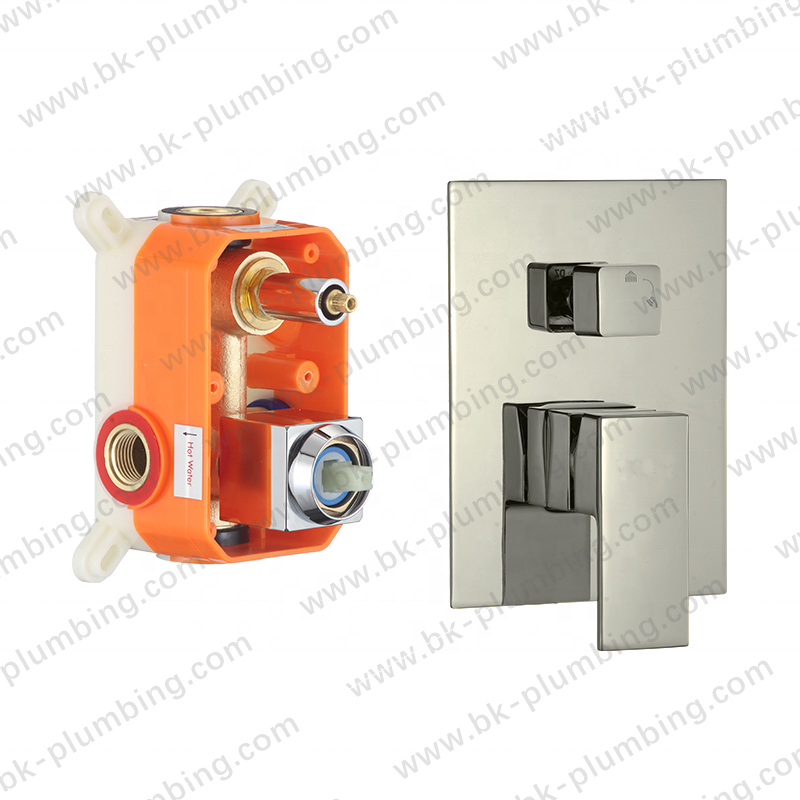 Popular In Wall Brass Shower Faucet Body Valve Concealed Square Bath Shower Mixer 2 Way Diverter Embedded Shower Body