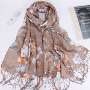 2024 women Custom printing New fashion wholesale women floral viscose hijab shawl cotton printed scarves