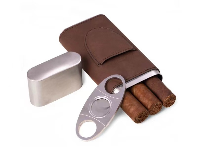 Personalized Cigar Cases Custom Laser Engraved Logo Leatherette Portable Travel Cigar Humidor With Cigar Cutter