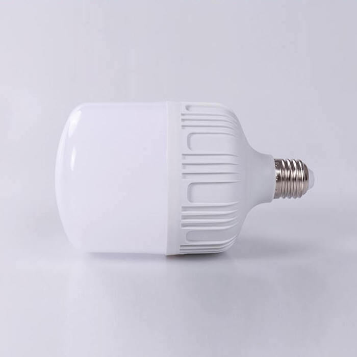 Wholesale price bulb led E27 plastic bulb light high power three protection energy-saving led bulbs