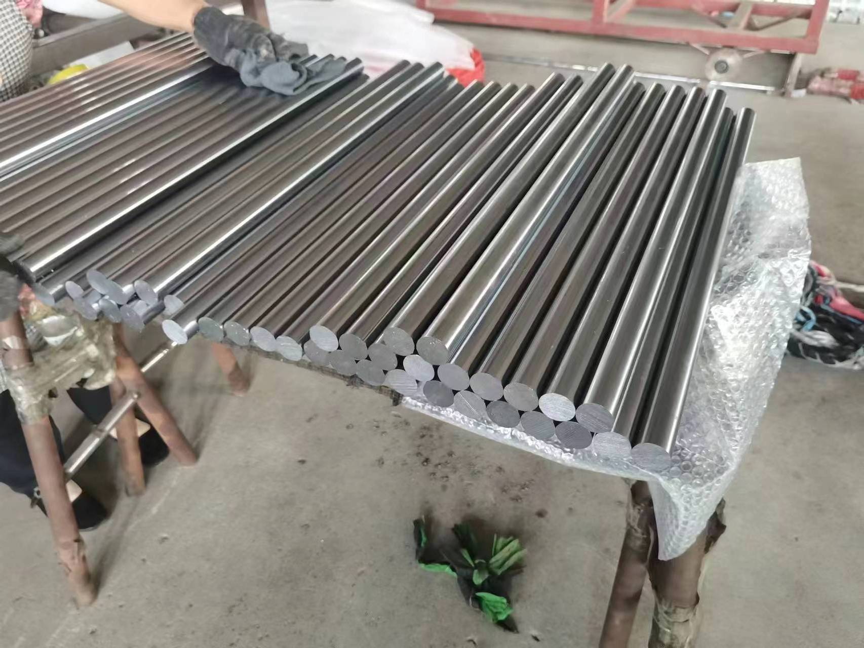 Fast Dispatch Wholesale Welding Piston Ck45/42Crmo4/4140/20mnv6 Hard Chrome Plated Round Bar Hydraulic Cylinder Rod And Pipe