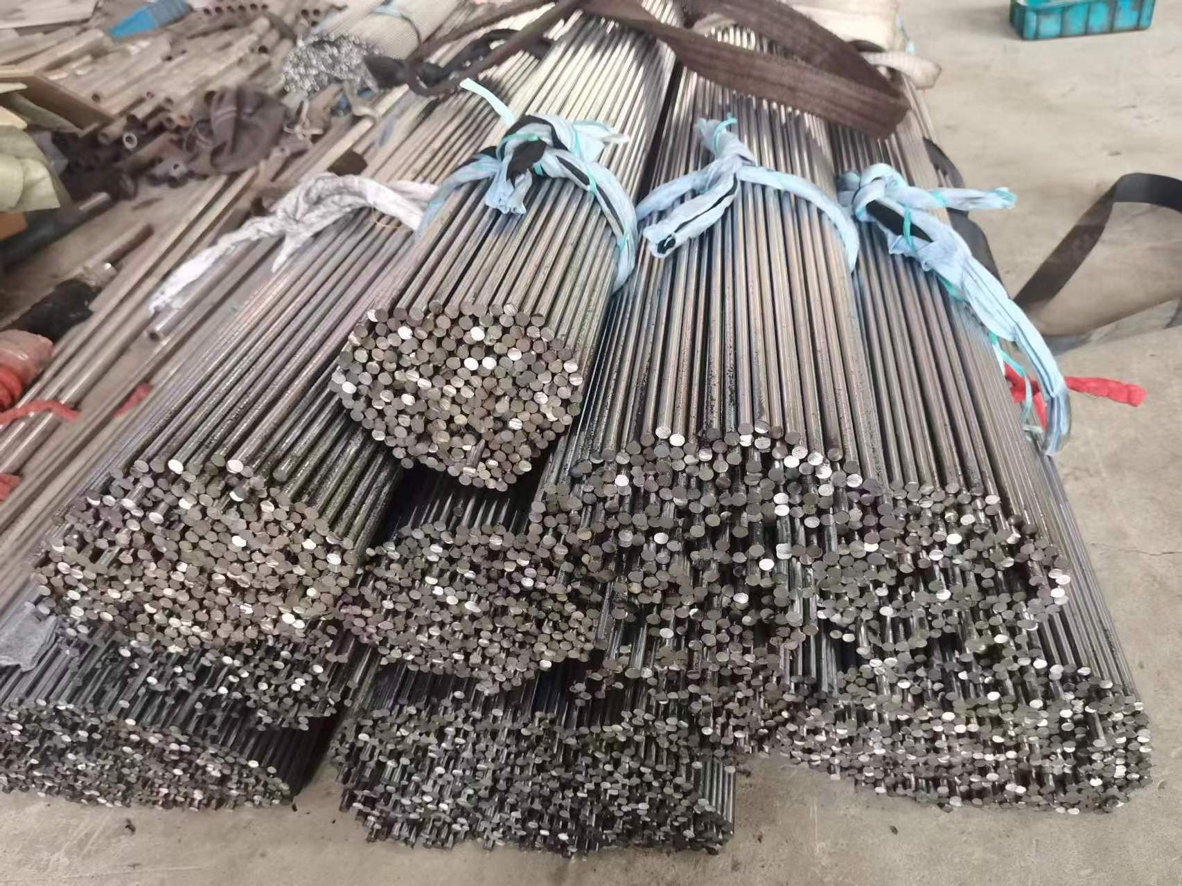 Fast Dispatch Wholesale Welding Piston Ck45/42Crmo4/4140/20mnv6 Hard Chrome Plated Round Bar Hydraulic Cylinder Rod And Pipe